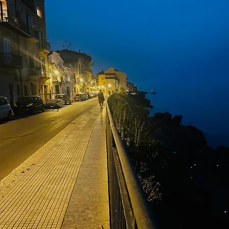 Casa Postierla Sea View アパート *